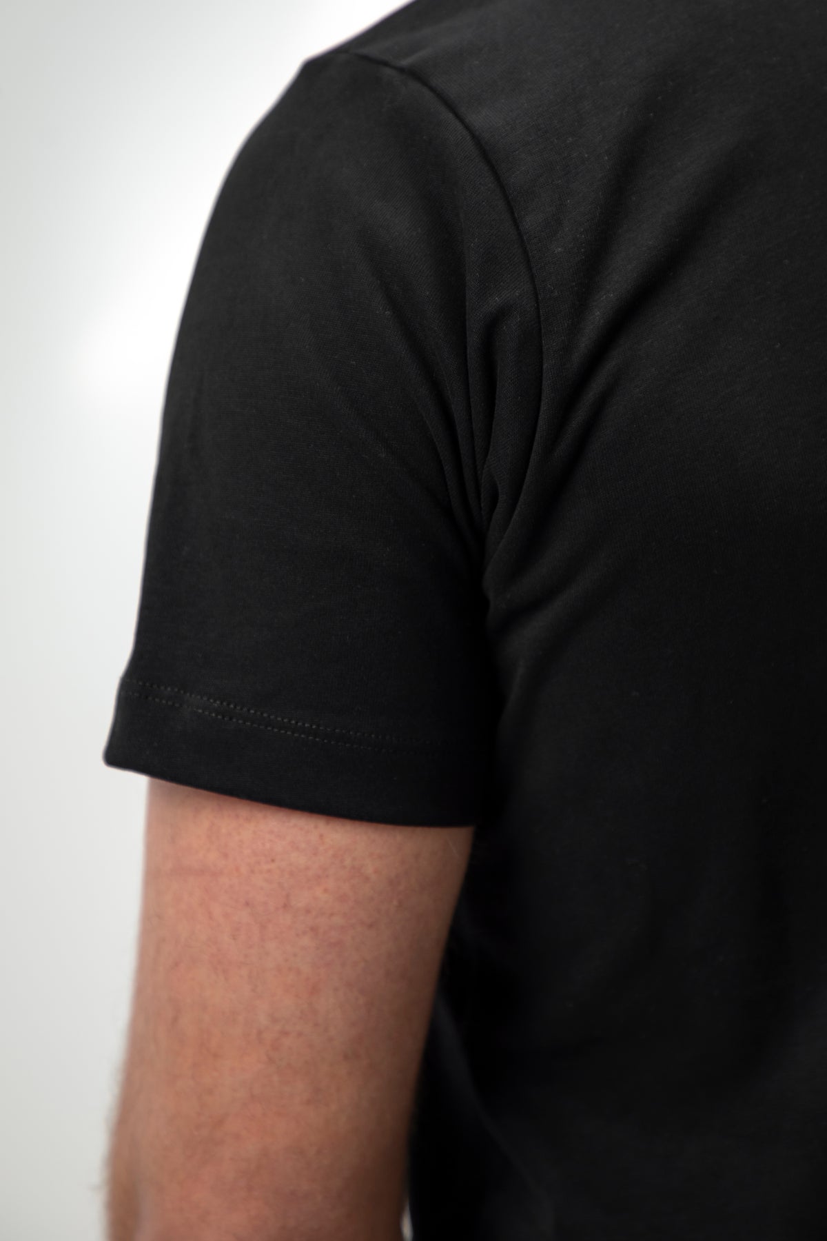 Men’s Hybrid T-Shirt - Army Black